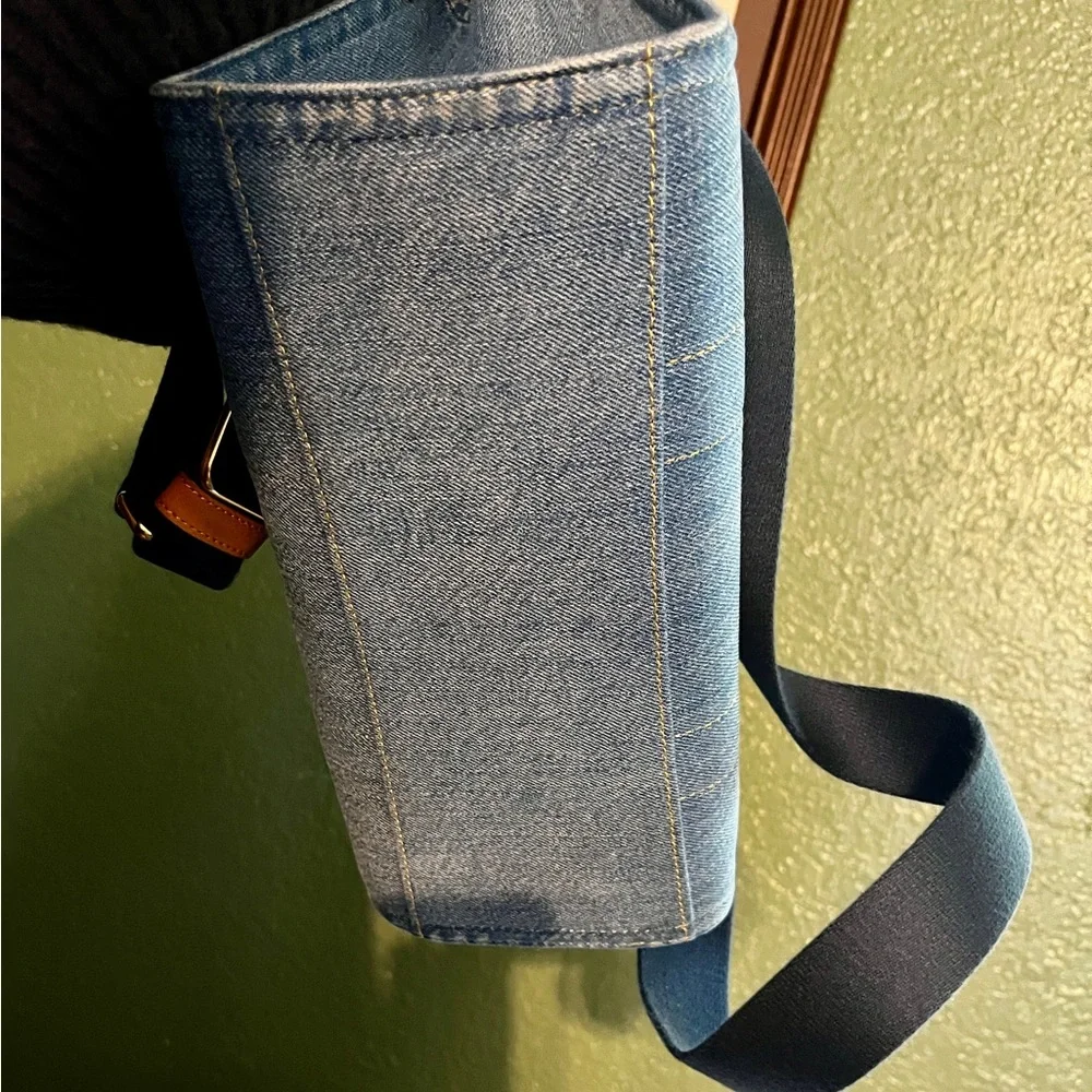 Coach Denim Cargo Tote Bag 26 - Picture 3 of 4